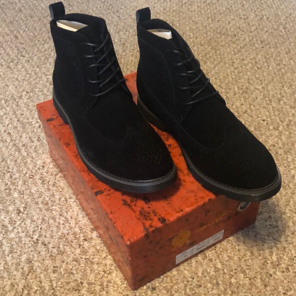 NEVER BEEN WORN Giraldi Mens Black Boots